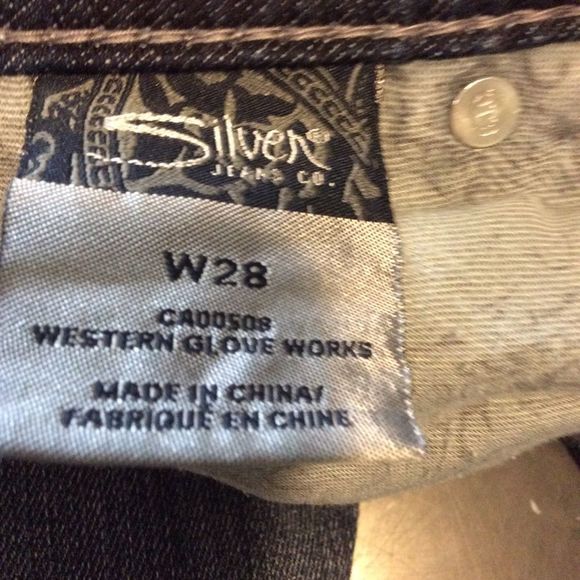 Silver jean Capris - Picture 7 of 7